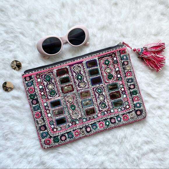 Star Mela Embroidered Clutch - Picture 1 of 6